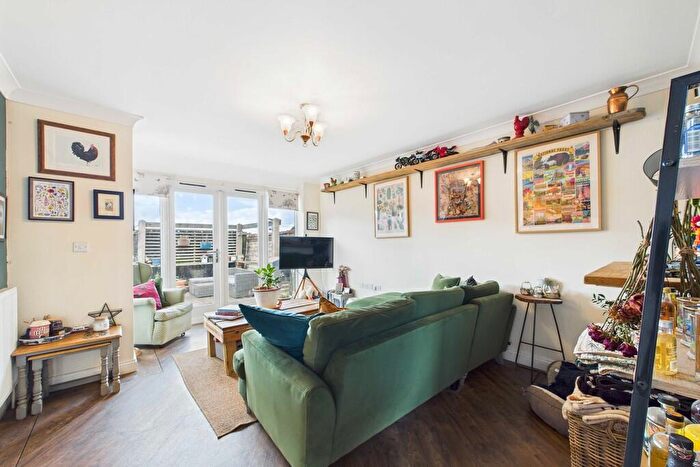 2 Bedroom Barn Conversion For Sale In Church Farm Way, Lakenheath, IP27