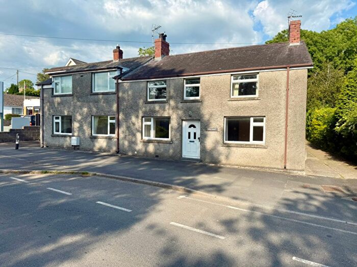 5 Bedroom Semi-Detached House For Sale In Bow Street, SY24