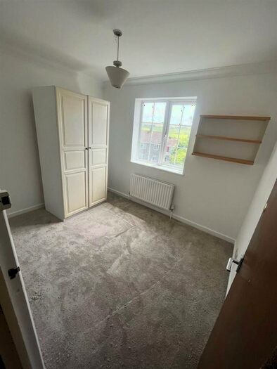 1 Bedroom House To Rent In Norwich Close, Brighton, BN2