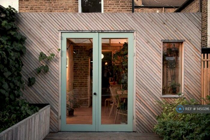 5 Bedroom Semi-Detached House To Rent In Whitfield Road, London, E6