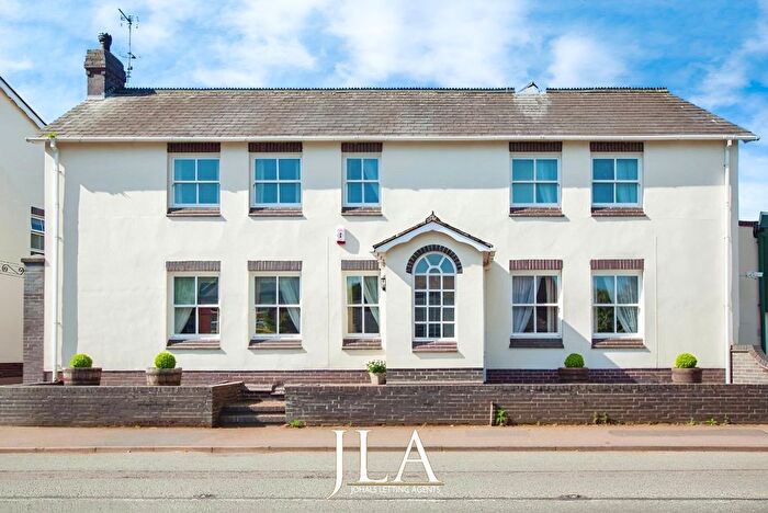 4 Bedroom Detached House To Rent In Valley House Mews, London Road, Great Glen, Leicester, LE8