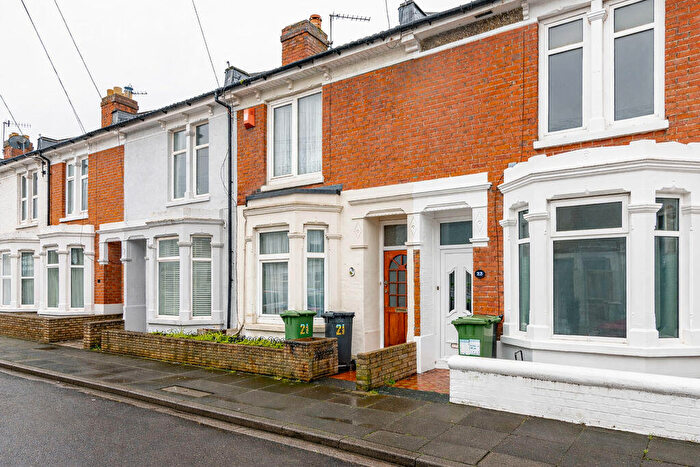 3 Bedroom Detached House For Sale In Maxwell Road, Southsea, PO4