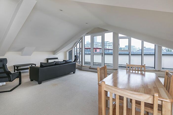 2 Bedroom Flat To Rent In Eagle Wharf, Shad Thames, SE1