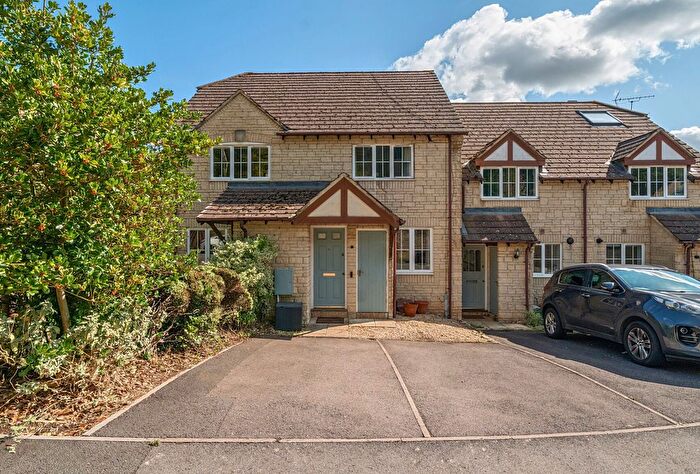 2 Bedroom Terraced House For Sale In Eagle Close, Chalford, Stroud, GL6
