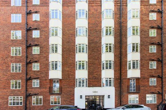 4 Bedroom Flat To Rent In Hammersmith Road, London, W6