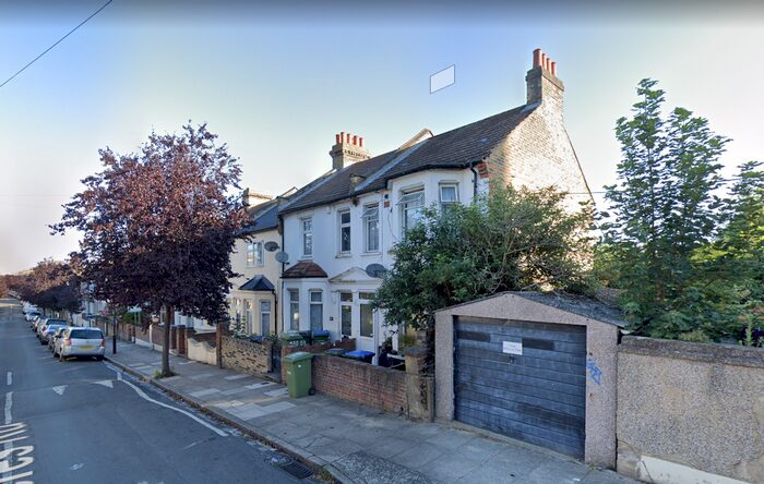 4 Bedroom Terraced House To Rent In Ceres Road, Plumstead SE18