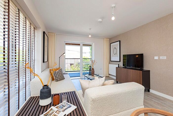 2 Bedroom Apartment For Sale In Maidenhead, Berkshire, SL6