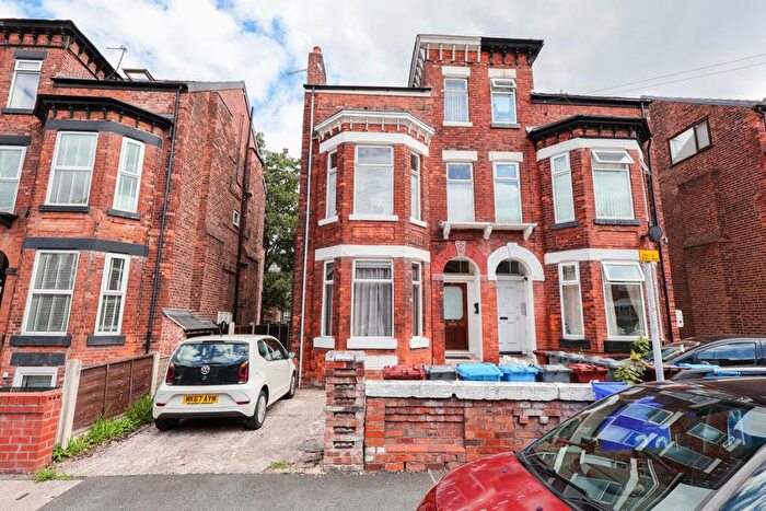 1 Bedroom Apartment To Rent In Central Road, West Didsbury, M20