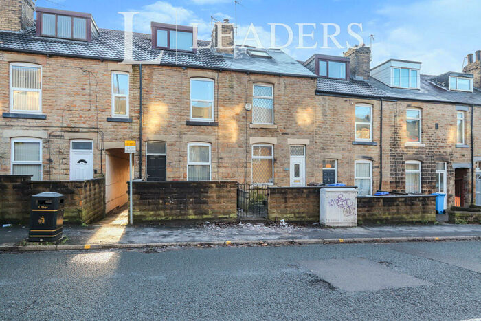 3 Bedroom Terraced House To Rent In City Road, Sheffield, S2