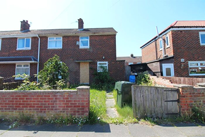 3 Bedroom Semi-Detached House For Sale In Aldridge Road, Middlesbrough, TS3