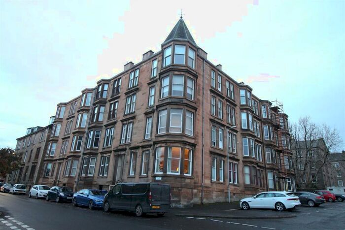 2 Bedroom Flat To Rent In Ardgowan Street, Greenock, PA16