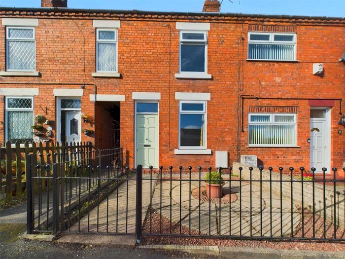 2 Bedroom Terraced House To Rent In Dierdens Terrace, Middlewich, Cheshire, CW10