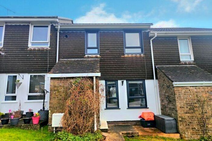 2 Bedroom Terraced House To Rent In Conway Road, Falmouth, TR11