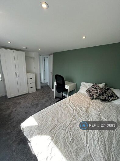 5 Bedroom Terraced House To Rent In Highmore Gardens, Bristol, BS7