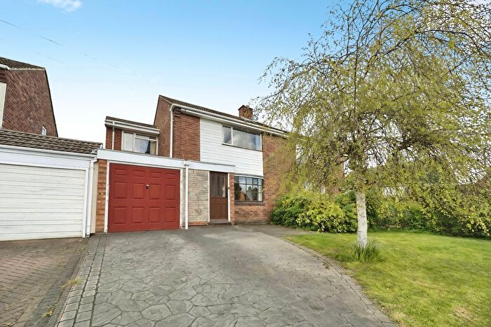 3 Bedroom Semi Detached House For Sale In Hollybank Avenue, Essington, Wolverhampton, WV11