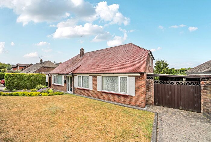 4 Bedroom Bungalow For Sale In Highfield Road, Kemsing, Sevenoaks, Kent, TN15