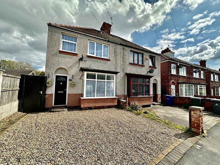 3 Bedroom Semi-Detached House For Sale In Haigh Road, Balby, Doncaster, DN4