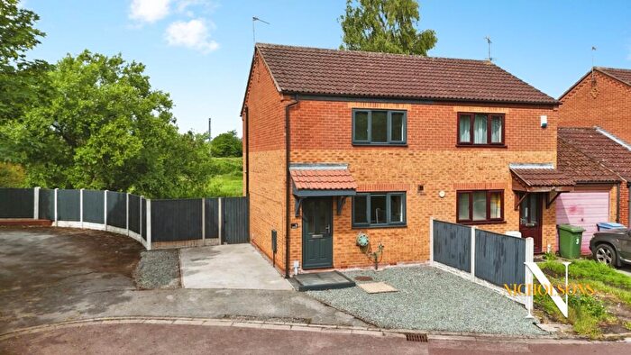 2 Bedroom Semi-Detached House For Sale In Perfect First Buy - Fully Refurbished On Poulter View, DN22