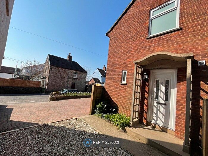 2 Bedroom End Of Terrace House To Rent In Burcott Road, Wells, BA5
