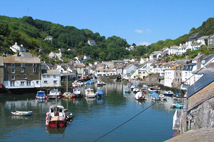 5 Bedroom Detached House For Sale In Brackenside, Polperro, PL13