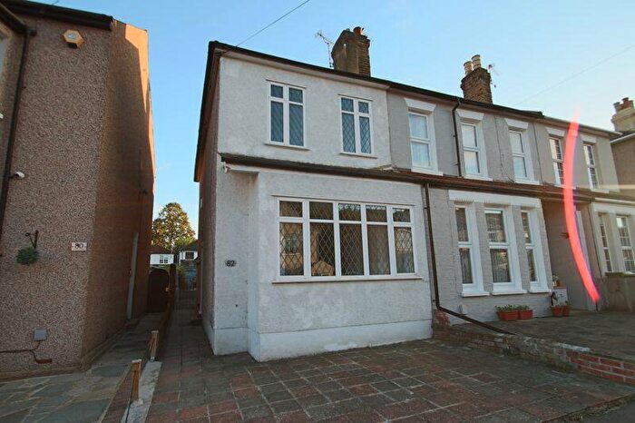 3 Bedroom End Of Terrace House To Rent In Standard Road, Bexleyheath, DA6