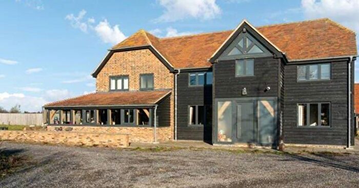 4 Bedroom Farmhouse For Sale In The Farmhouse Black Barn Farm, Aston Sandford, Aylesbury, Buckinghamshire, HP17