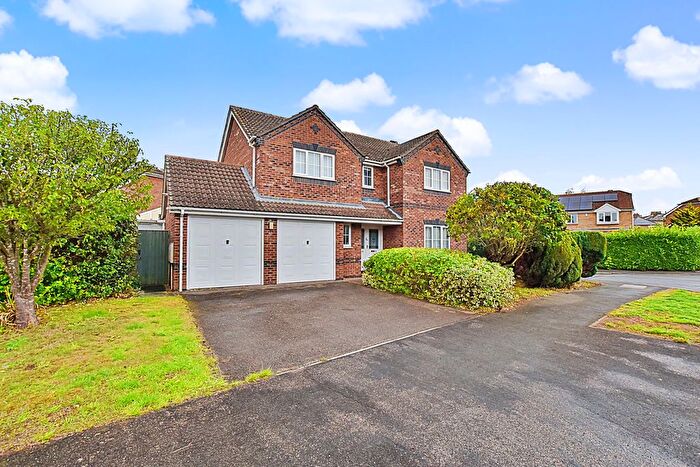 4 Bedroom Detached House For Sale In Lichfield Road, Bracebridge Heath, LN4