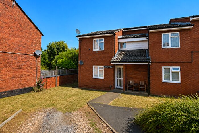 1 Bedroom Flat To Rent In Jubilee Court, Obelisk Road, Finedon, NN9