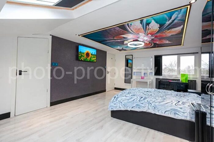 7 Bedroom House To Rent In Beech Grove, Manchester, M14