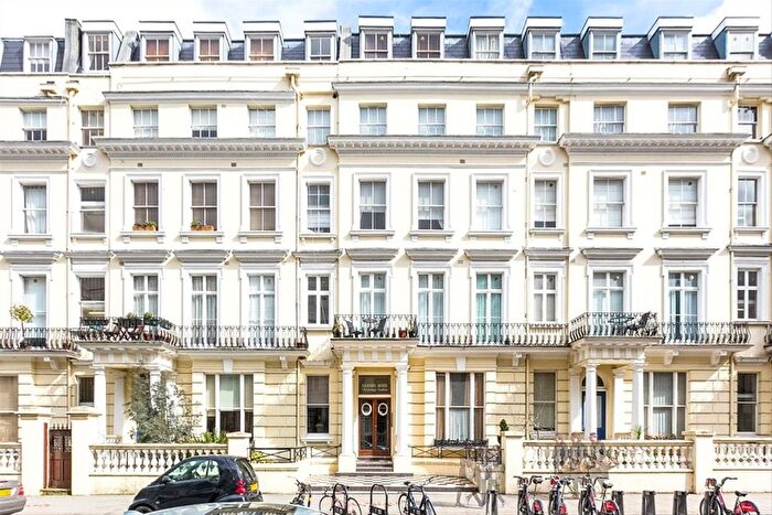 1 Bedroom Flat To Rent In Pembridge Gardens, London, W2