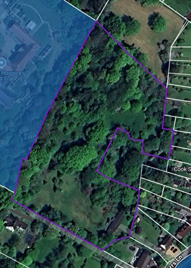 2 Bedroom Detached House For Sale In Darrs Lane, Northchurch, Berkhamsted, HP4