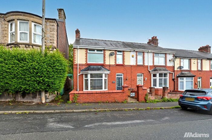 3 Bedroom End Of Terrace House For Sale In Picton Avenue, Runcorn, WA7