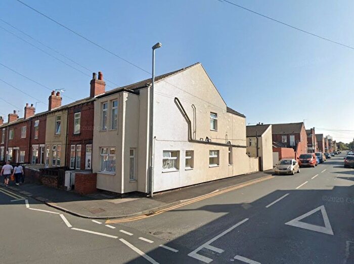 Studio To Rent In Lower Oxford Street, Castleford, WF10