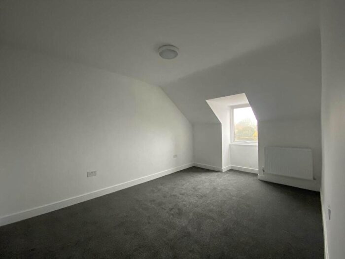 1 Bedroom Apartment To Rent In Wallace Drive, Eaton Bray, LU6