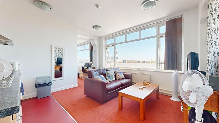 1 Bedroom Flat For Sale In Portland, DT5