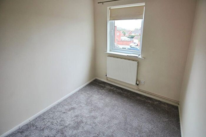 2 Bedroom Flat To Rent In Heathdene Drive, Upper Belvedere, DA17