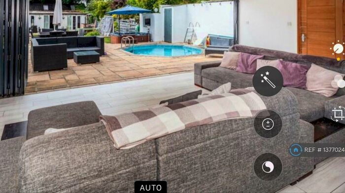 5 Bedroom Semi-Detached House To Rent In Lent Rise Road, Burnham, SL1