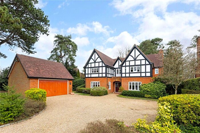5 Bedroom Detached House For Sale In Ridgemount Road, Sunningdale, Berkshire, SL5