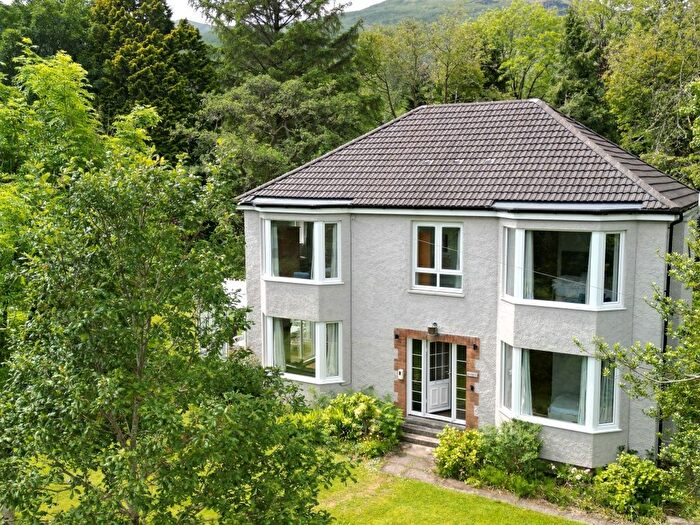 6 Bedroom Villa For Sale In Whisperwood Villa Shore Road, Carrick Castle, PA24