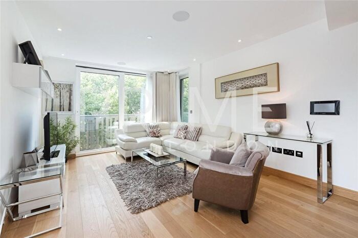 3 Bedroom Flat To Rent In The Courthouse, Westminster, London, SW1P