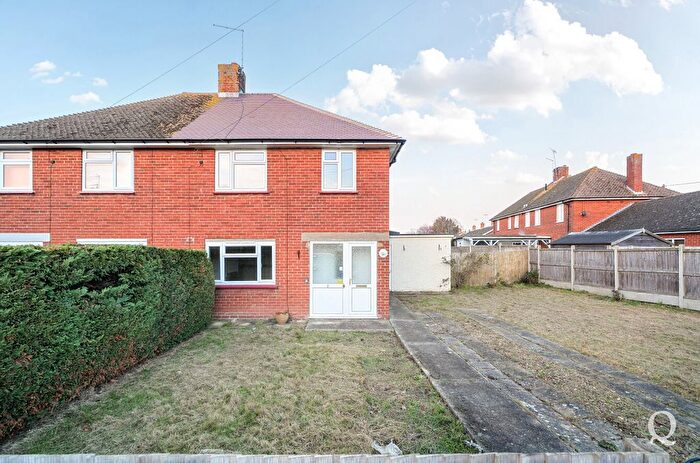 3 Bedroom Semi Detached House For Sale In Newgardens Road, Teynham, Sittingbourne, Kent, ME9