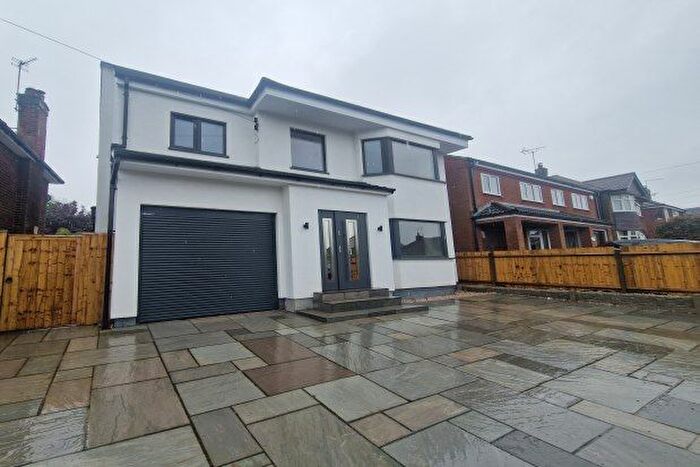 6 Bedroom Property To Rent In Hillsway Crescent, Mansfield, NG18