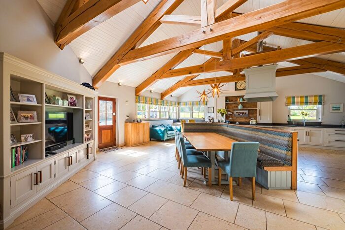 5 Bedroom Detached House For Sale In Dreenhill, Haverfordwest, SA62