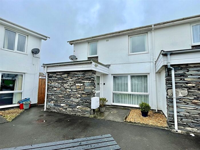 3 Bedroom Detached House For Sale In Trem Yr Allt, Machynlleth, Powys, SY20