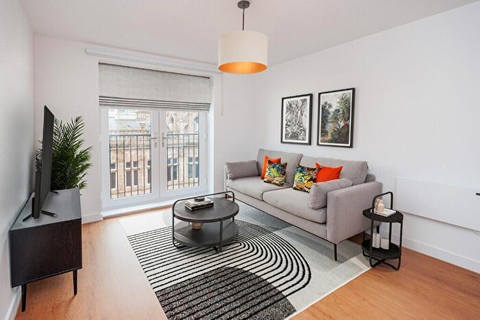 1 Bedroom Apartment To Rent In Central Street, Bolton, Greater Manchester, BL1