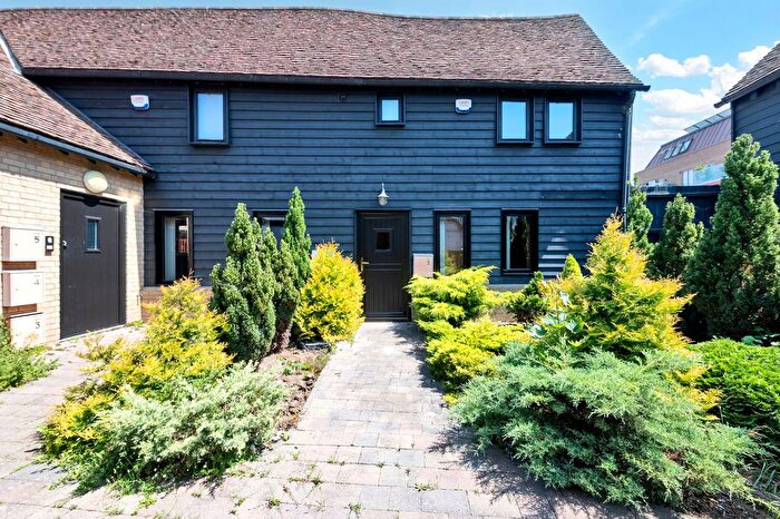 1 Bedroom Property For Sale In La Loupe Court, Royston, SG8