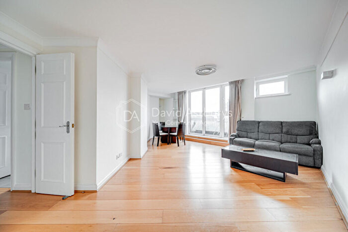 2 Bedroom Apartment To Rent In Blazer Court, St Johns Wood Road, London, NW8