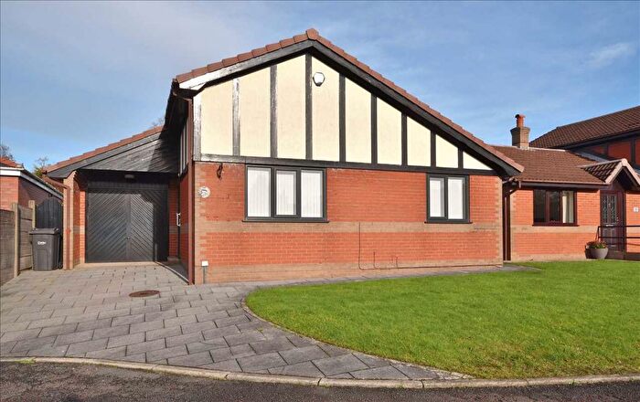 4 Bedroom Detached House For Sale In Grange Drive, Euxton, Chorley, PR7