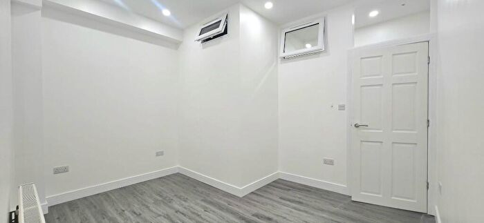2 Bedroom Apartment To Rent In Stafford Road, Croydon, London, CR0