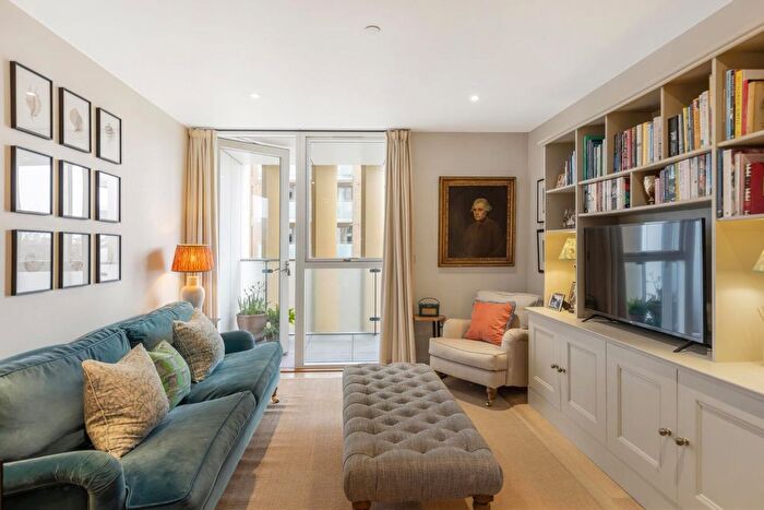 2 Bedroom Flat For Sale In Robsart Street, Little Portugal, SW9
